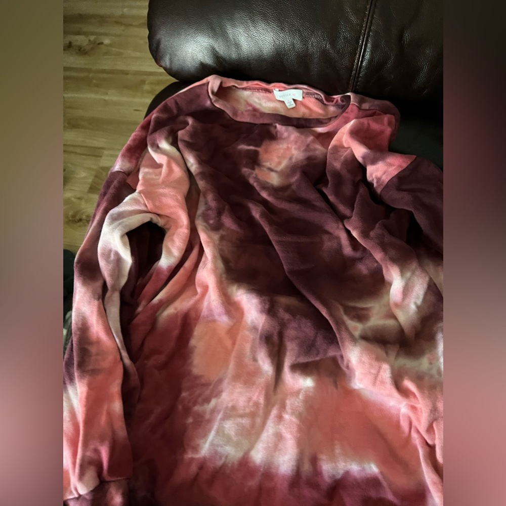 Womens pink sweater